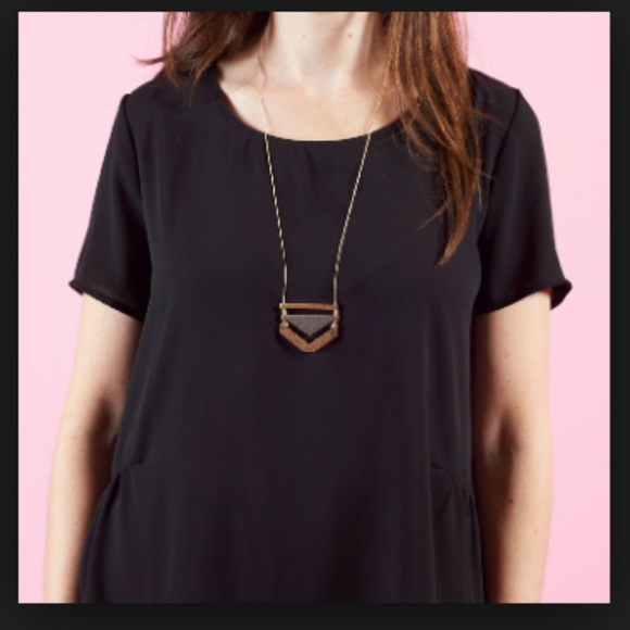 ModCloth Jewelry - Stitch Fix Dylan ModCloth Geo On Go Necklace Bar